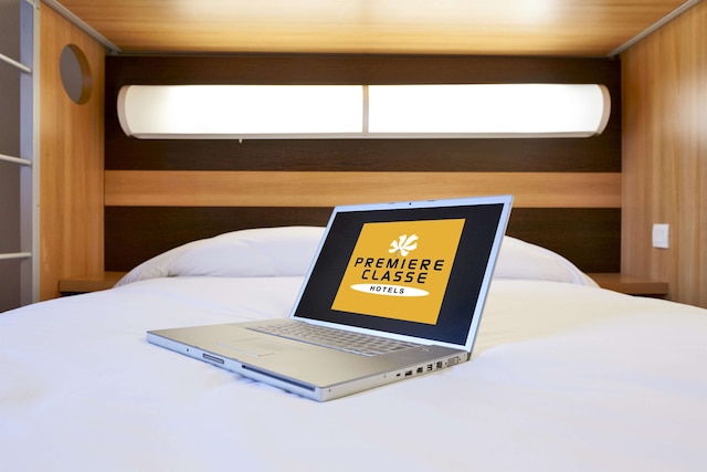 プルミエール クラッセ パリ ウエスト - ジュヌヴィリエ バルバニー