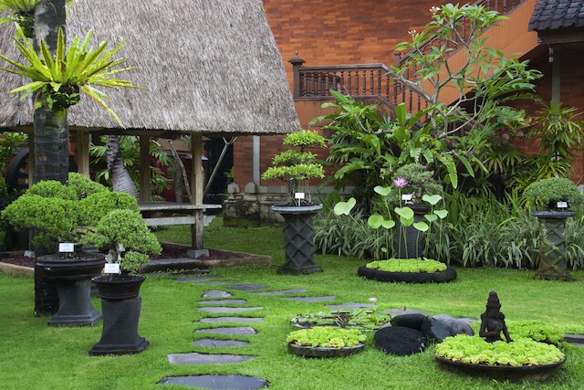 ケラトン ジンバラン ビーチ リゾート