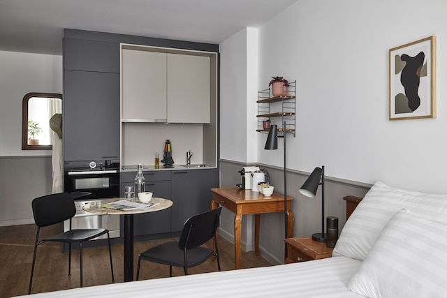 ベース ローザンヌ