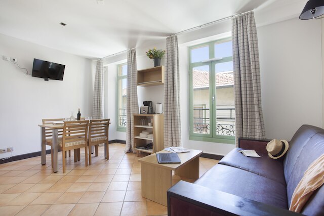 アパートホテル オダリス シティ - ニース セントル