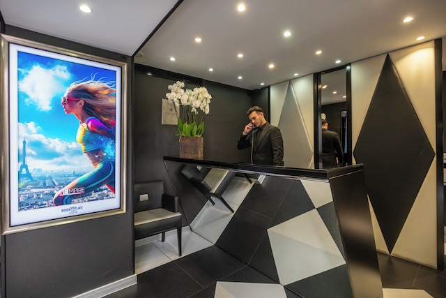 レンパイア パリ