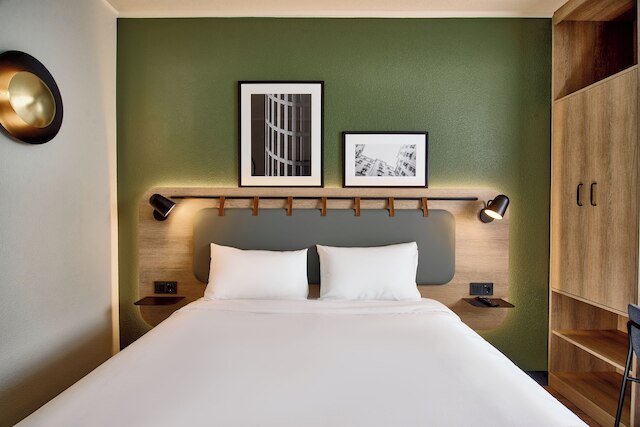 カンパニール プライム ワルシャワ セントラム