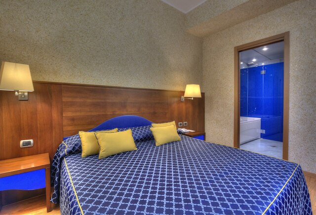 セントラル パーク ホテル メドナ