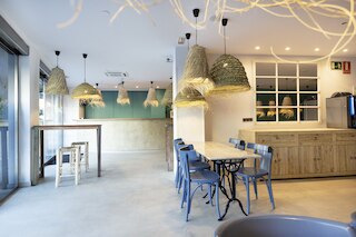 ヨモ ホスタル BCN ポート