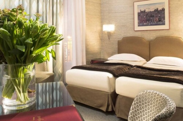 ホテル デラヴィーニュ