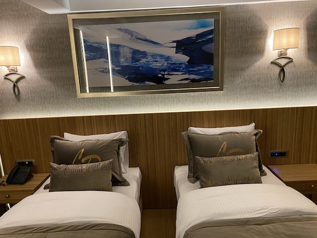 レディ ダイアナ ホテル