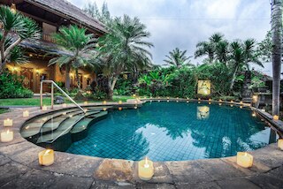 ホテル ブンガ ペルマイ