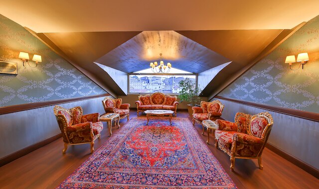 レガシー オットマン ホテル