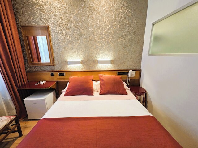 ホスタル ヒスパノ アルジェンティーノ グラン ヴィア