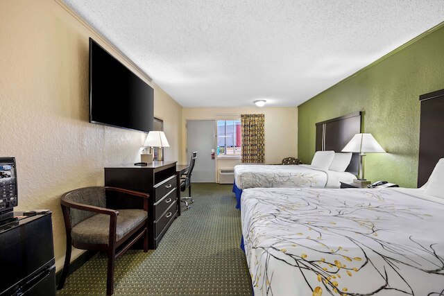 アメリカズ ベスト バリュー イン フォートジャクソン