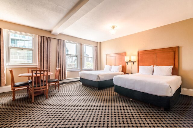 シルビア ホテル