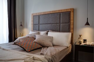 インタウン ラグジュアリー ハウス