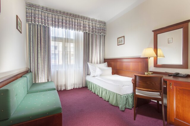 ホテル ルーニック