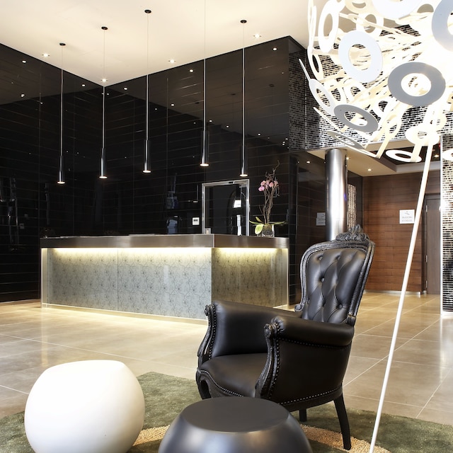 AC ホテル レコレトス バイ マリオット