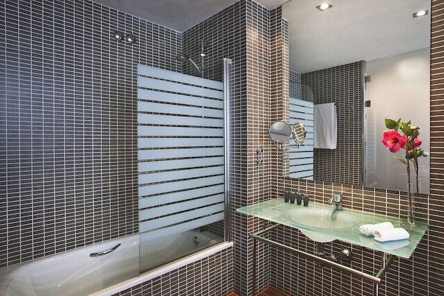 AC ホテル レコレトス バイ マリオット