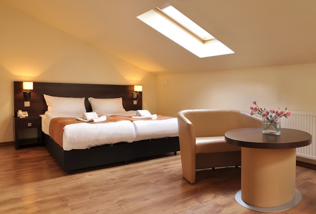 スパッツ アパートホテル