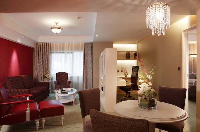 グランド ノーブル ホテル 西安 (西安皇城豪門酒店)