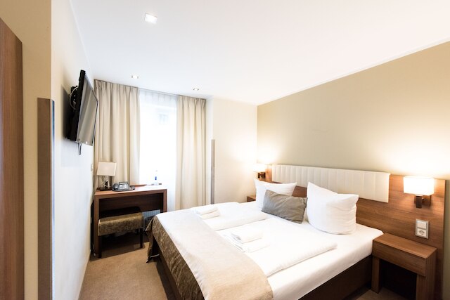 ホテル アレーナ アム ツォー