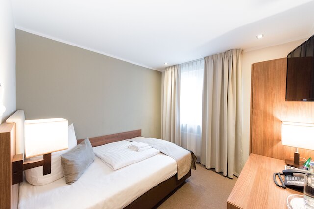 ホテル アレーナ アム ツォー