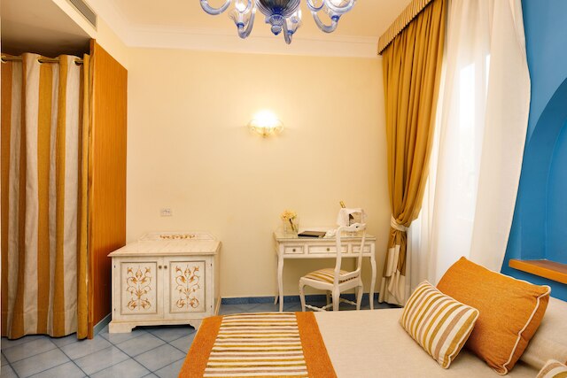 ホテル ズィ テレーサ