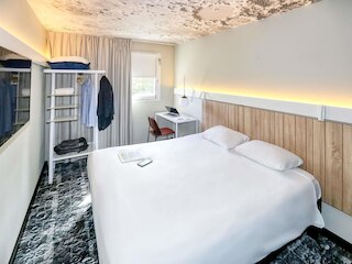 イビス ビアリッツ アングレ アエロポール