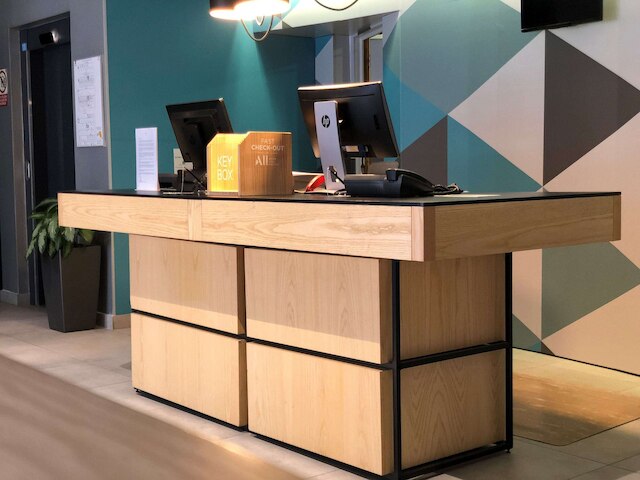 イビス マドリード カレ アルカラ