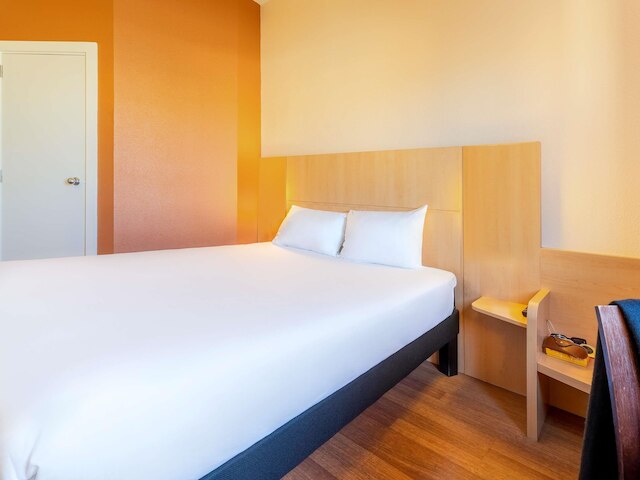 イビス マドリード カレ アルカラ