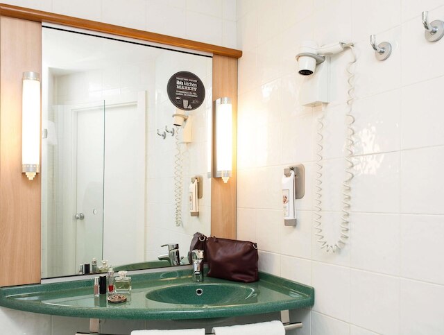 イビス マドリード カレ アルカラ