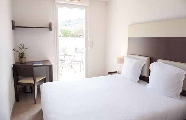 コンフォート アパートホテル シックス フール