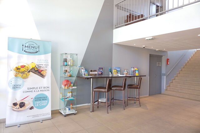 コンフォート アパートホテル シックス フール