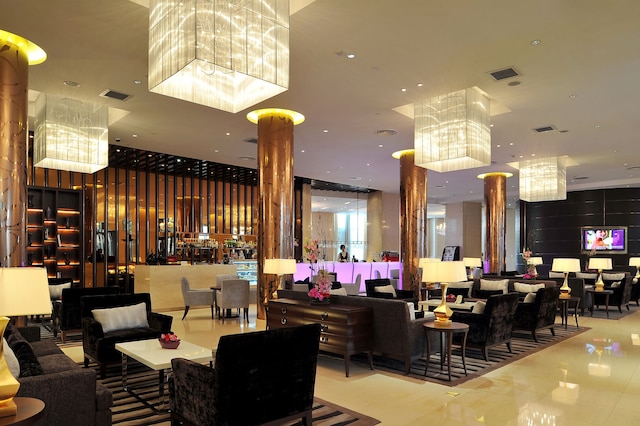 グランド メルキュール上海虹橋 (上海虹桥雅高美爵酒店)