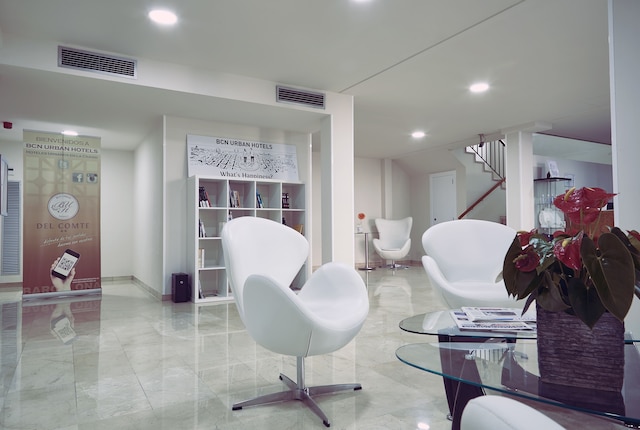 BCN ウルバネス デル コンテ