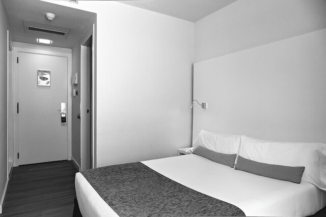 BCN ウルバネス デル コンテ