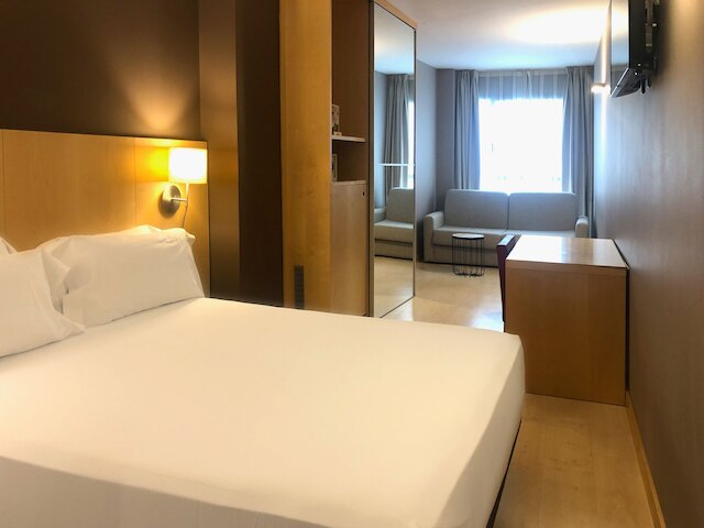 ホテル セルコテル ポルタレス