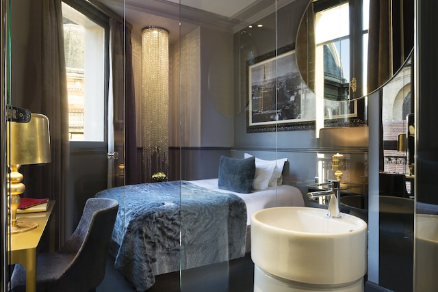 ホテル ルーメン パリ ルーヴル