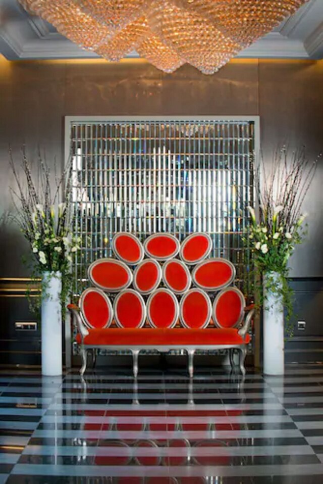 ホテル ルーメン パリ ルーヴル