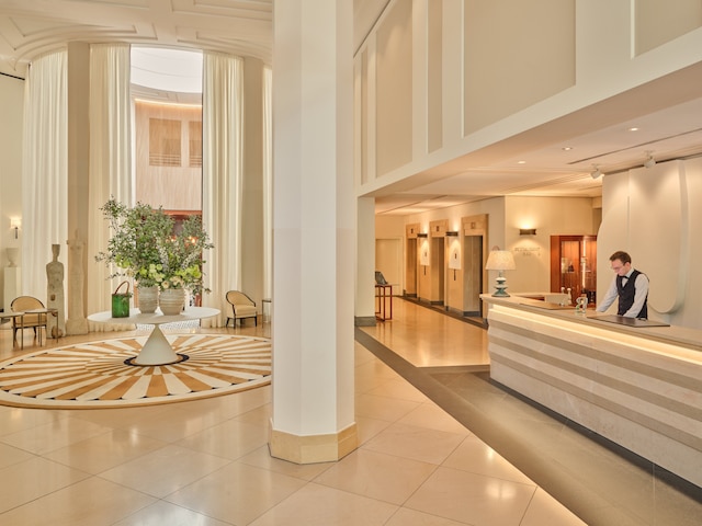 ロッコ フォルテ ザ チャールズ ホテル