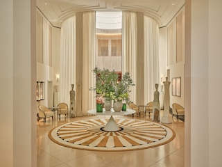 ロッコ フォルテ ザ チャールズ ホテル