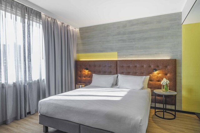 プルマン サンティアゴ エル ボスケ