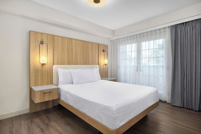 ホームウッド スイーツ バイ ヒルトン サン ディエゴ エアポート / リバティ ステーション