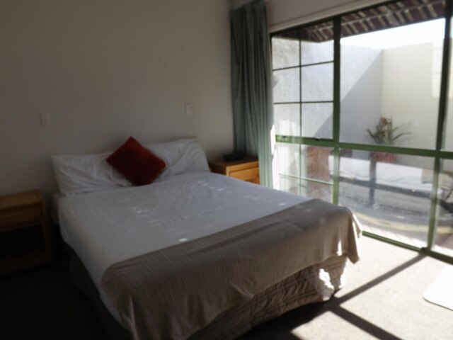 カラヤ ツリー モーテル