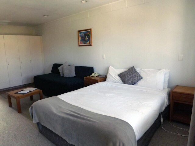 カラヤ ツリー モーテル