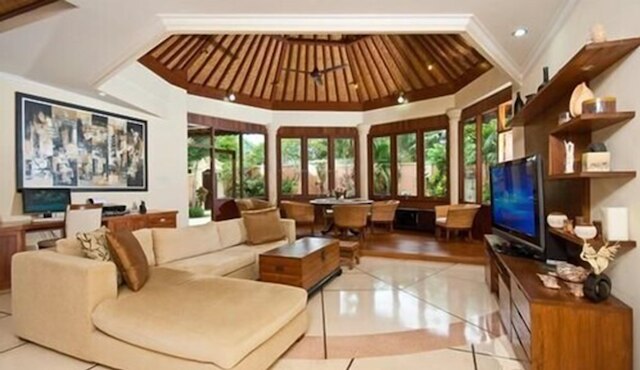 バリ ジェイド ヴィラズ