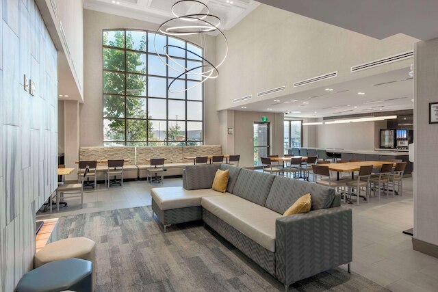 エグゼクティブ レジデンシー バイ ベストウェスタン トロント - ミシサガ