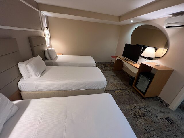 オール シーズンズ ホテル