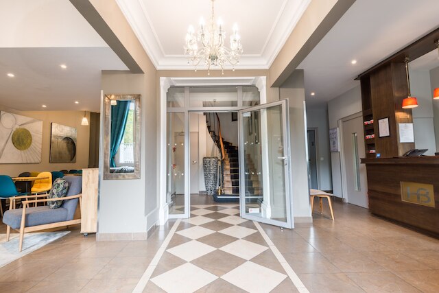 オテル ボーヴォワール