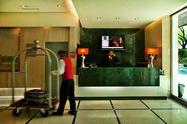 トゥリム イベリア ホテル