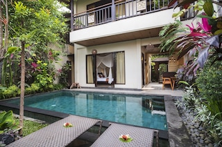 バリ アユ ホテル アンド ヴィラズ