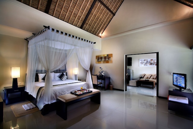 バリ リッチ セミニヤック ヴィラズ