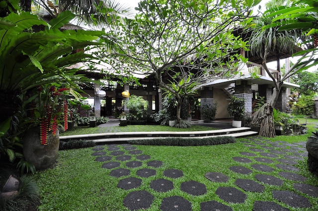 コリウブドリゾート